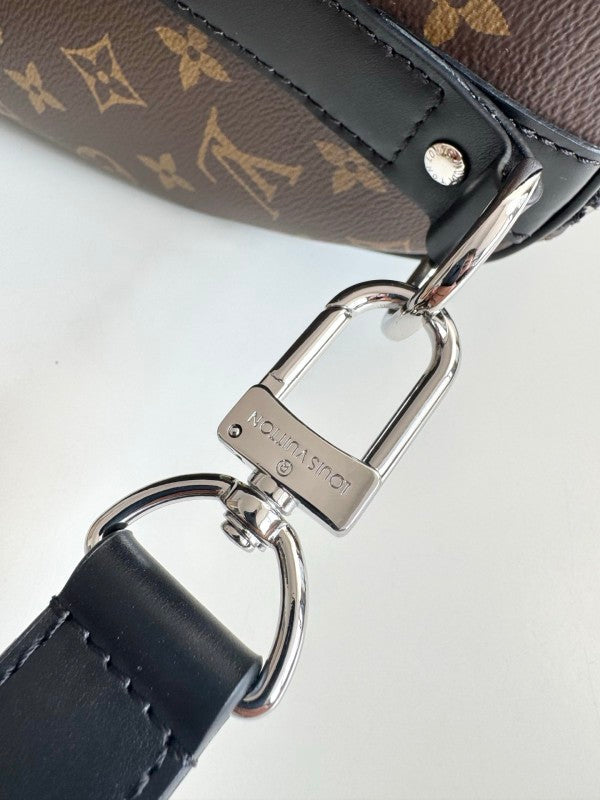 L X V Keepall Bag M56711 45x27x20cm