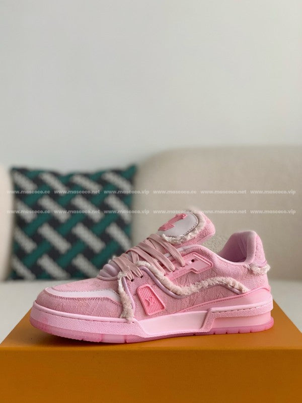 L X V TRAINER SNEAKERS