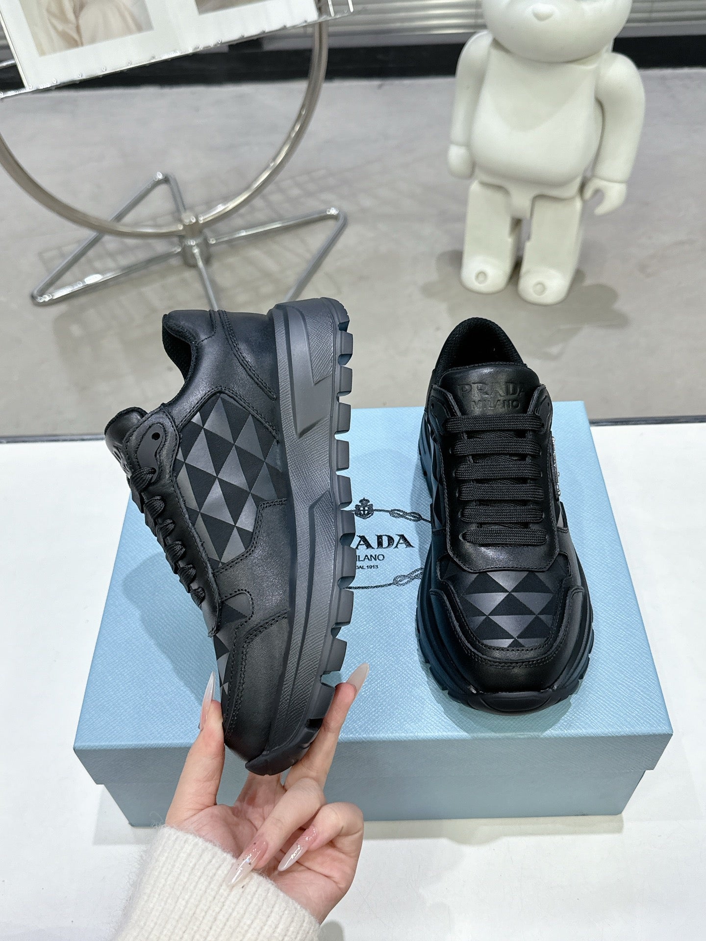 PRD sneaker 2025