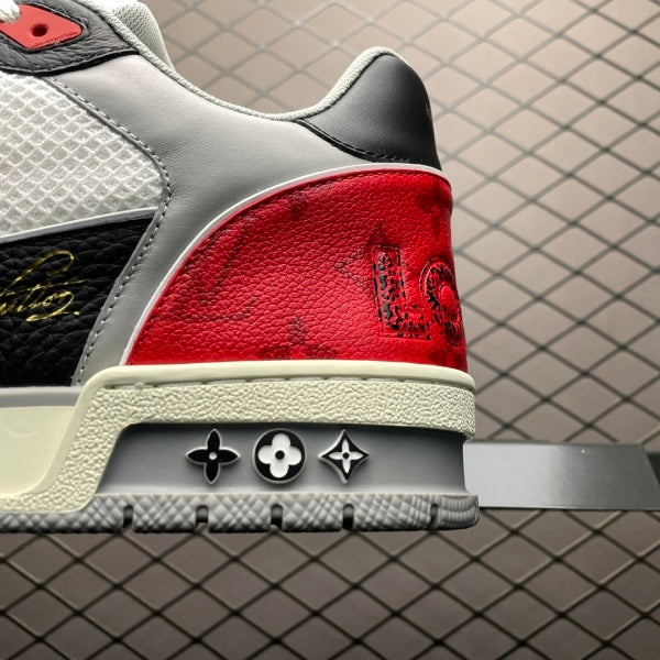L X V TRAINER Sneakers
