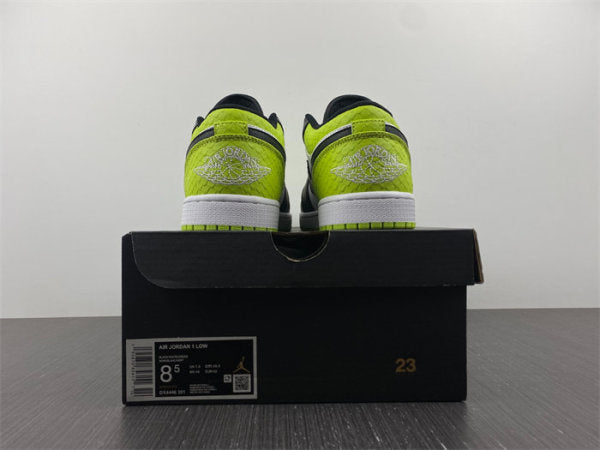 JRD 1 Low Snakeskin Vivid Green DX4446-301