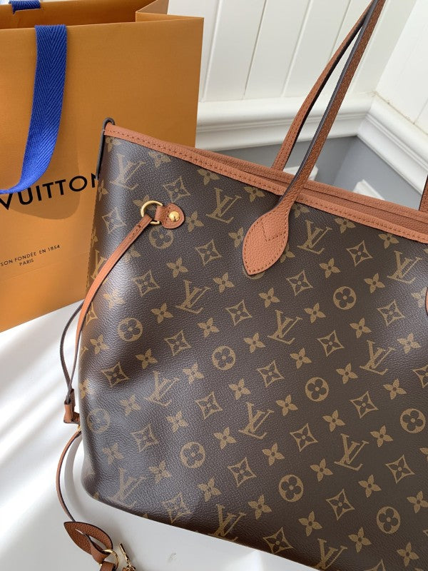 L X V Counter Seasonal New NEVERFULL INSIDE OUT Medium Shopping Bag M12061 Size?28*14*31cm