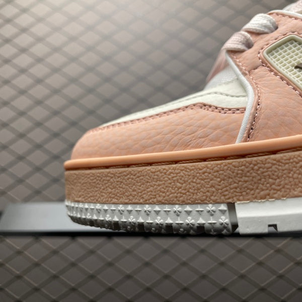 L X V SNEAKERS