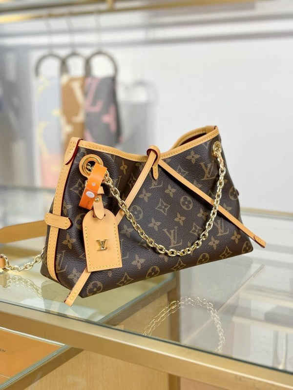 L X V CarryAll BB M13014 17x10x26cm