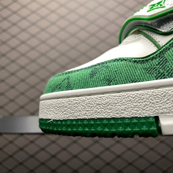 L X V TRAINER Sneakers