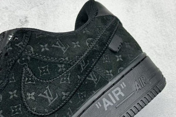 L X V X NK AIR FORCE 1 SNEAKER