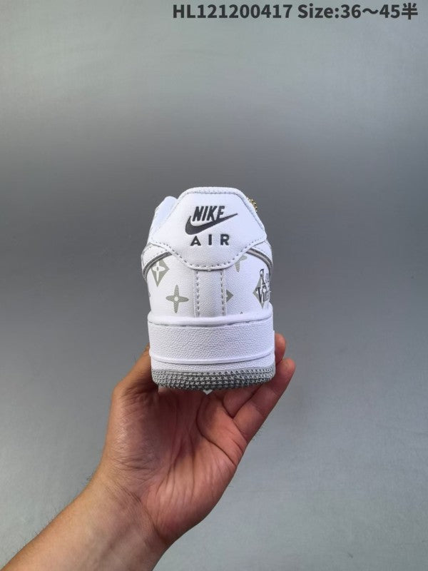 L X V X NK AIR FORCE 1 SNEAKER