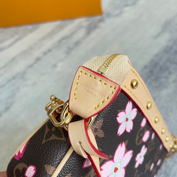 L X V x TM POCHETTE ACCESSOIRES Bag M13666 13x4x22cm