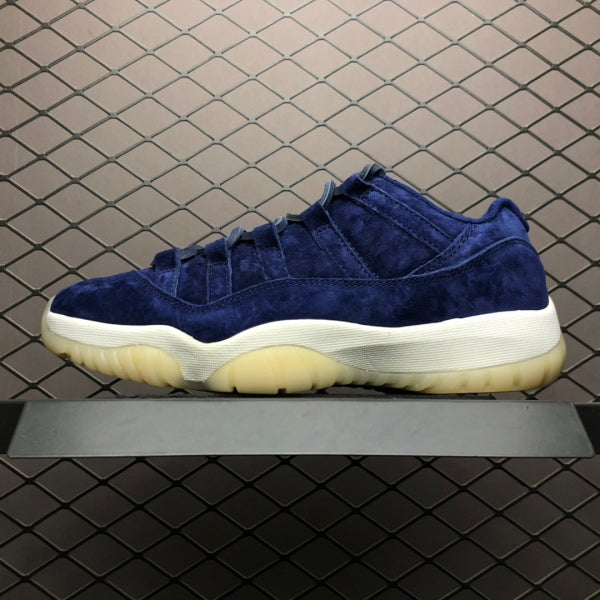 JRD 11 Retro Low Derek Jeter RE2PECT AV2187-441