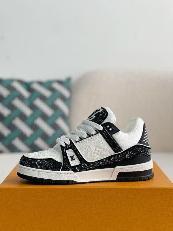 L X V Trainers Sneakers