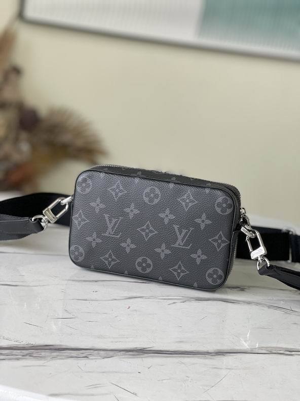 L X V Messenger Bags 18.5x11x6.5cm