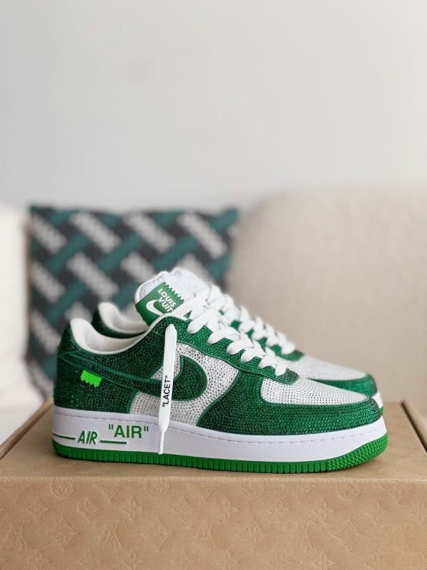 L X V X NK AIR FORCE 1 SNEAKER