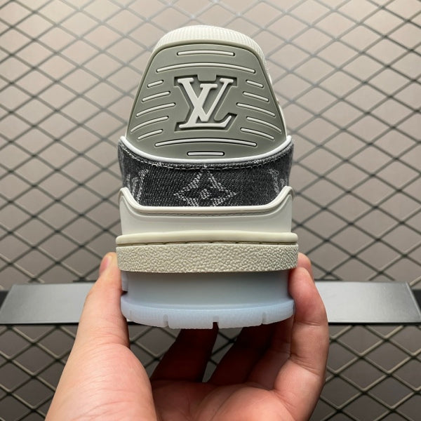 L X V TRAINER SNEAKERS