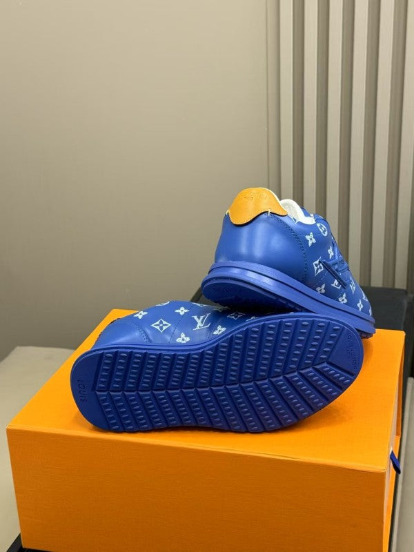 L X V SNEAKERS