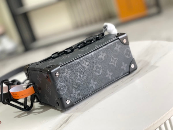 L X V  Bag 18.5x13x8CM