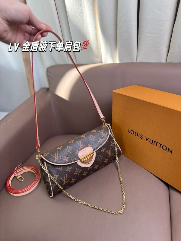 L X V Handbag 26x12cm