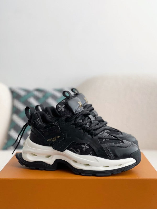 L X V CASUAL SNEAKERS