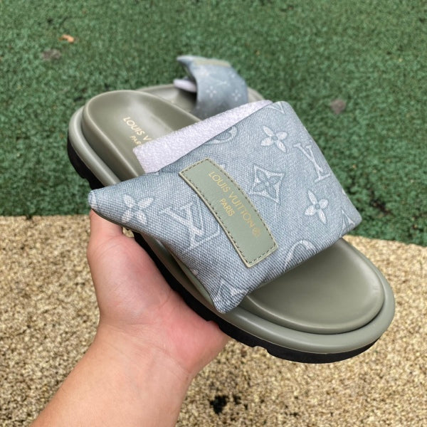 L X V SLIPPERS