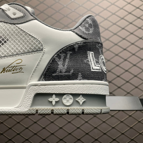 L X V TRAINER SNEAKERS