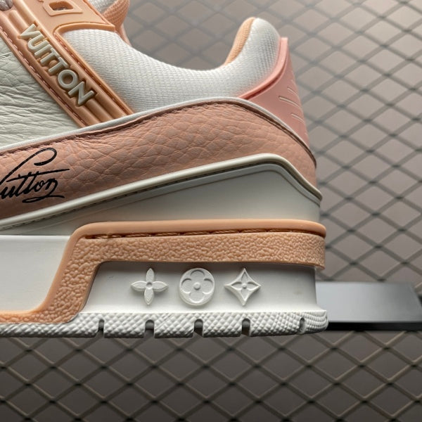 L X V SNEAKERS