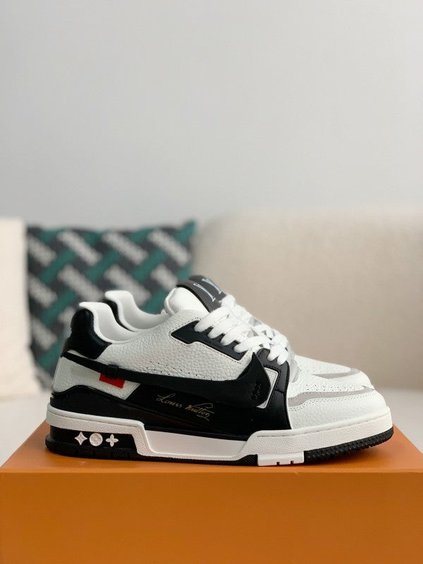 NK x L X V Trainers Sneakers