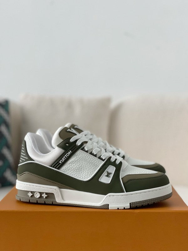 L X V TRAINER Sneakers