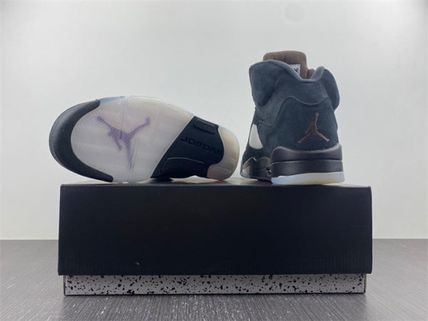 A Ma Maniére x Air JRD 5 “Black”  FD1330-00