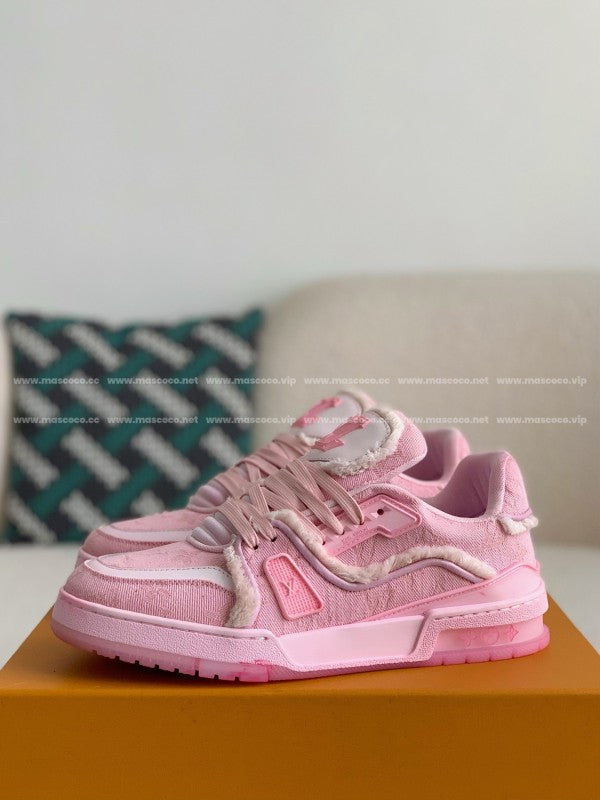 L X V TRAINER SNEAKERS