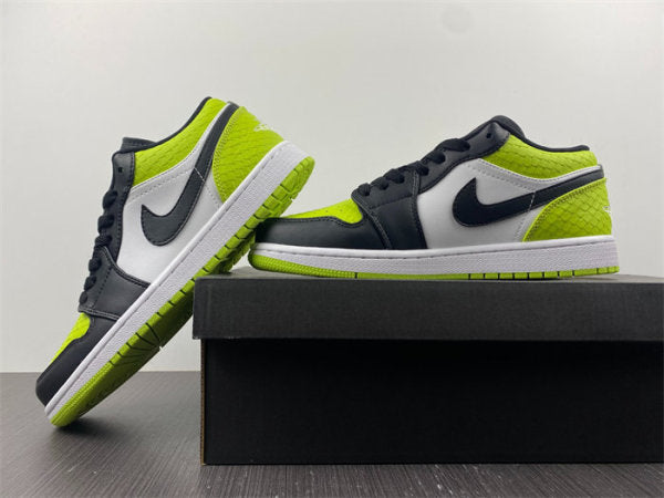 JRD 1 Low Snakeskin Vivid Green DX4446-301