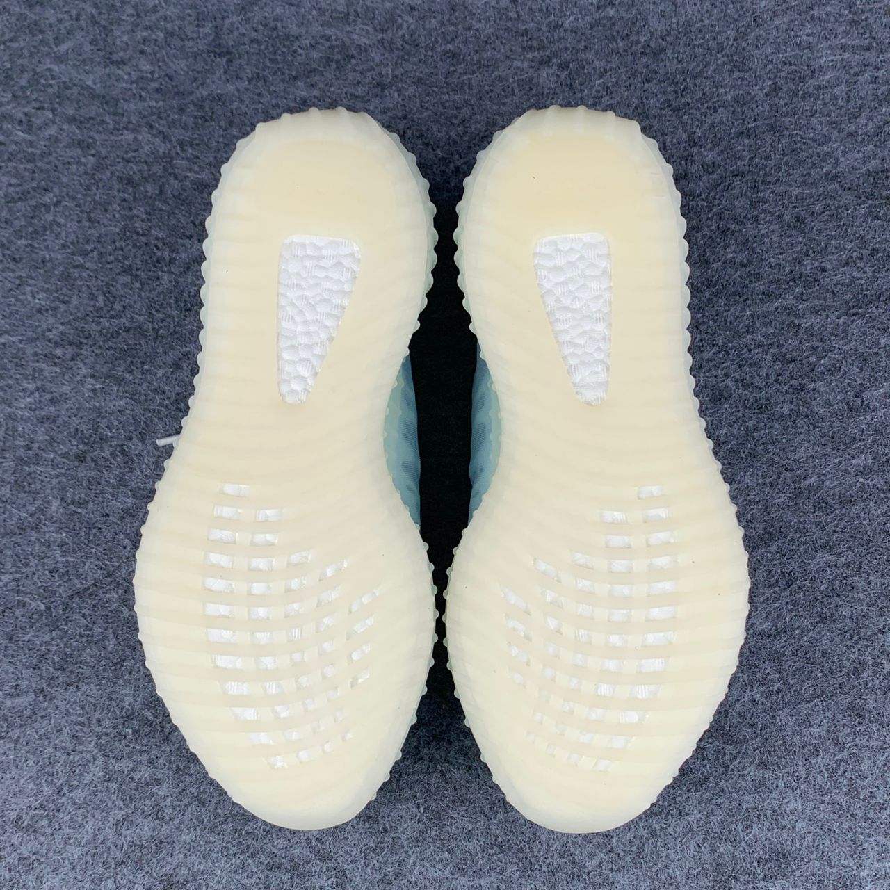 Yeezy Boost 350 V2 'Mono Ice'