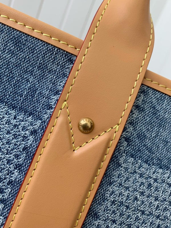 L X V New Weekend TOTE tannin jean bag  N40702  Size?43*34*17.5cm