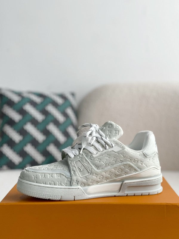 L X V TRAINER SNEAKERS