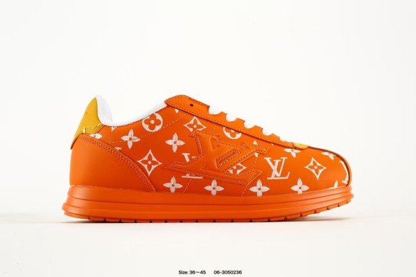 L X V SNEAKERS