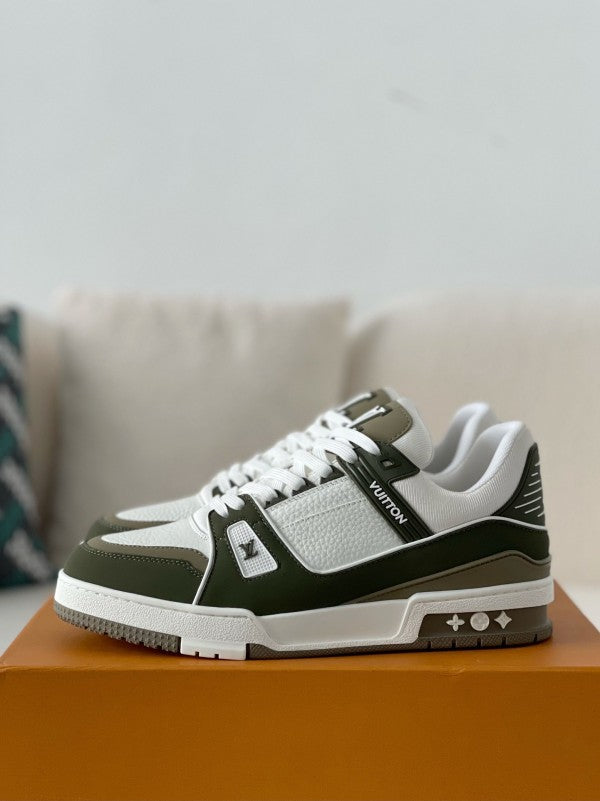 L X V TRAINER Sneakers