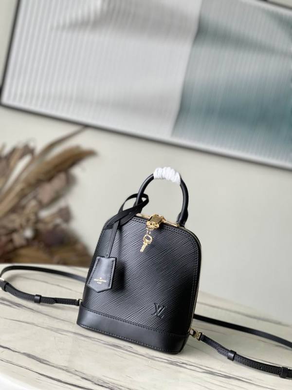 L X V ALMA Backpack 15x20x10cm?Multiple colors?