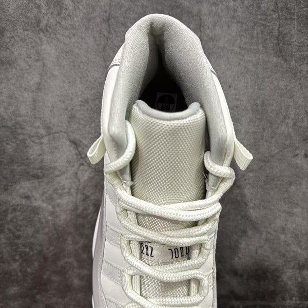 JRD 11 Retro "Grand Finale" AR0715-110
