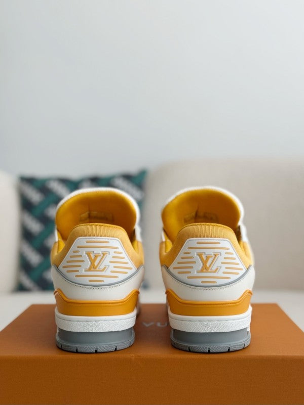 L X V TRAINER SNEAKERS