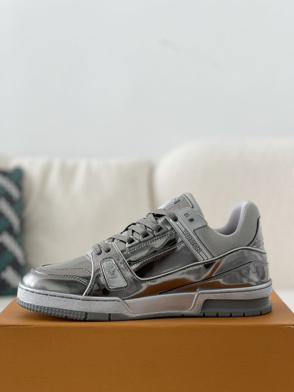 L X V TRAINER Sneakers