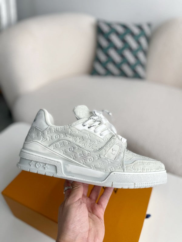 L X V TRAINER SNEAKERS