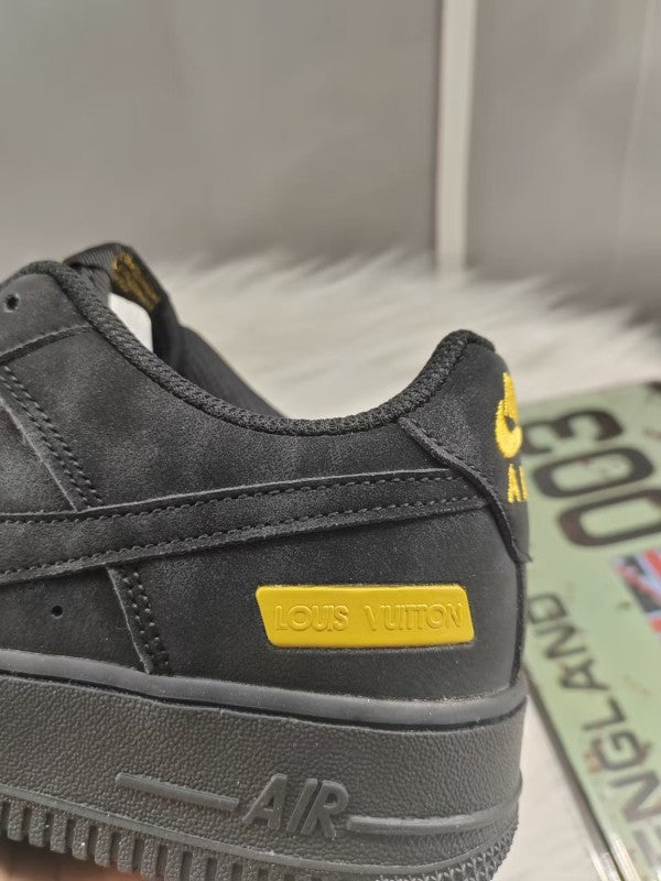 L X V X NK AIR FORCE 1 SNEAKER