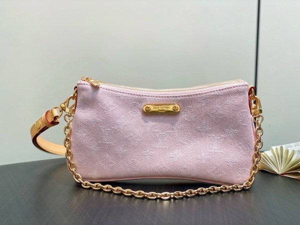 L X V POCHETTE bag 24.5x13.5x6.5cm?Multiple colors?