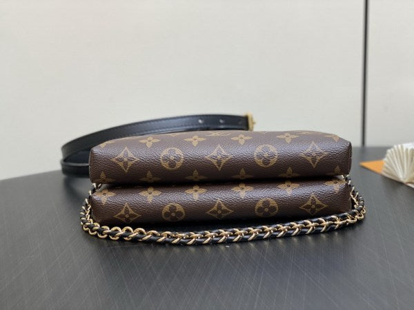 L X V Bag 15x7x27cm