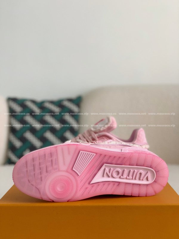 L X V TRAINER SNEAKERS