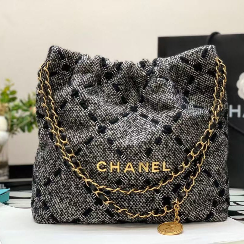 CC Hobo 22 Bag 35cm Black Ecru Tweed Gold Hardware