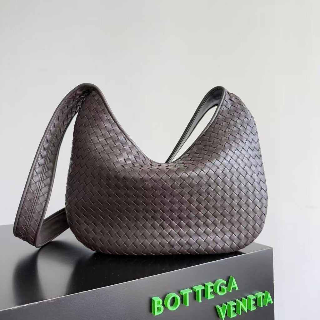 Bottega Veneto 40cm Chocolate Calfskin