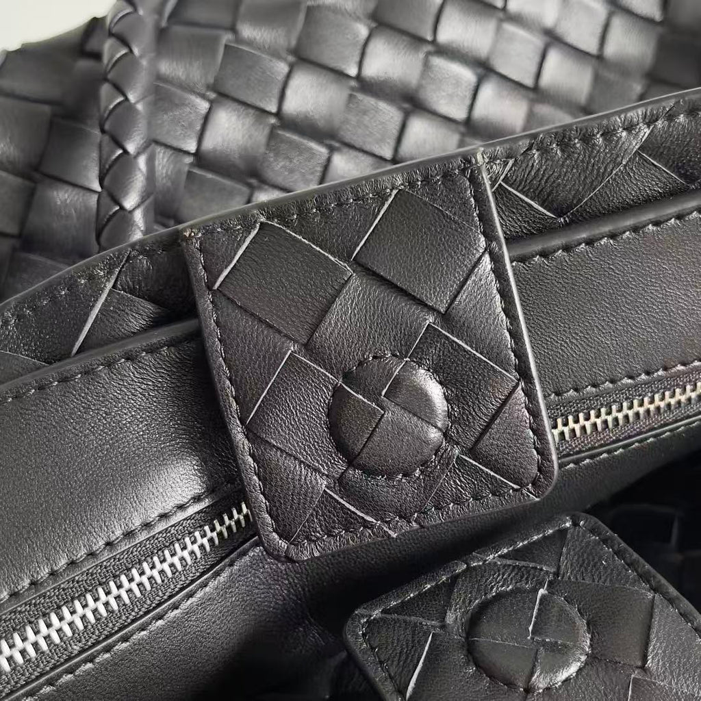 Bottega Medium Andiamo 32 Black Lambskin Silver Hardware