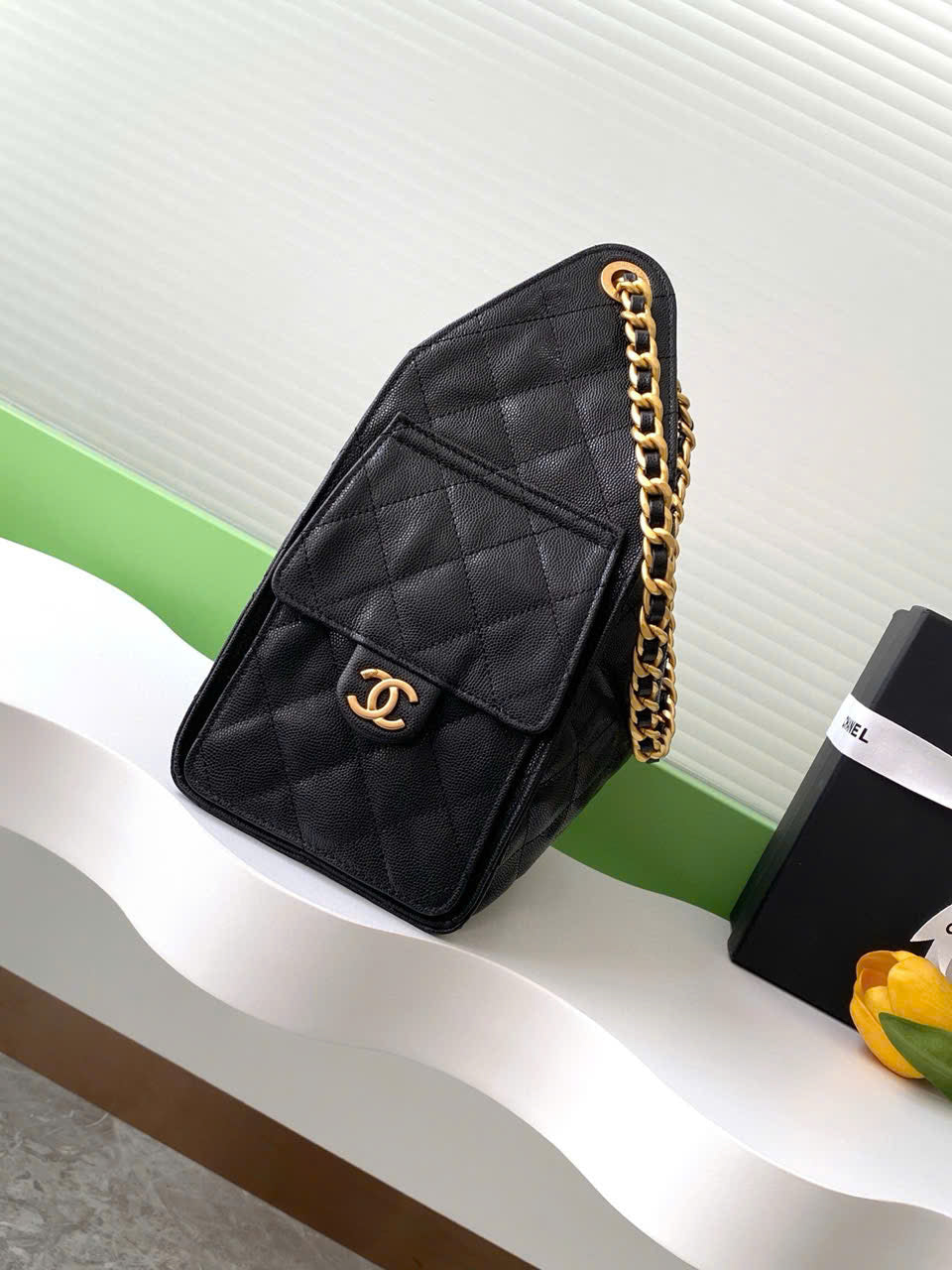 CC 25C Hobo Bag 30cm Black Grained Calfskin
