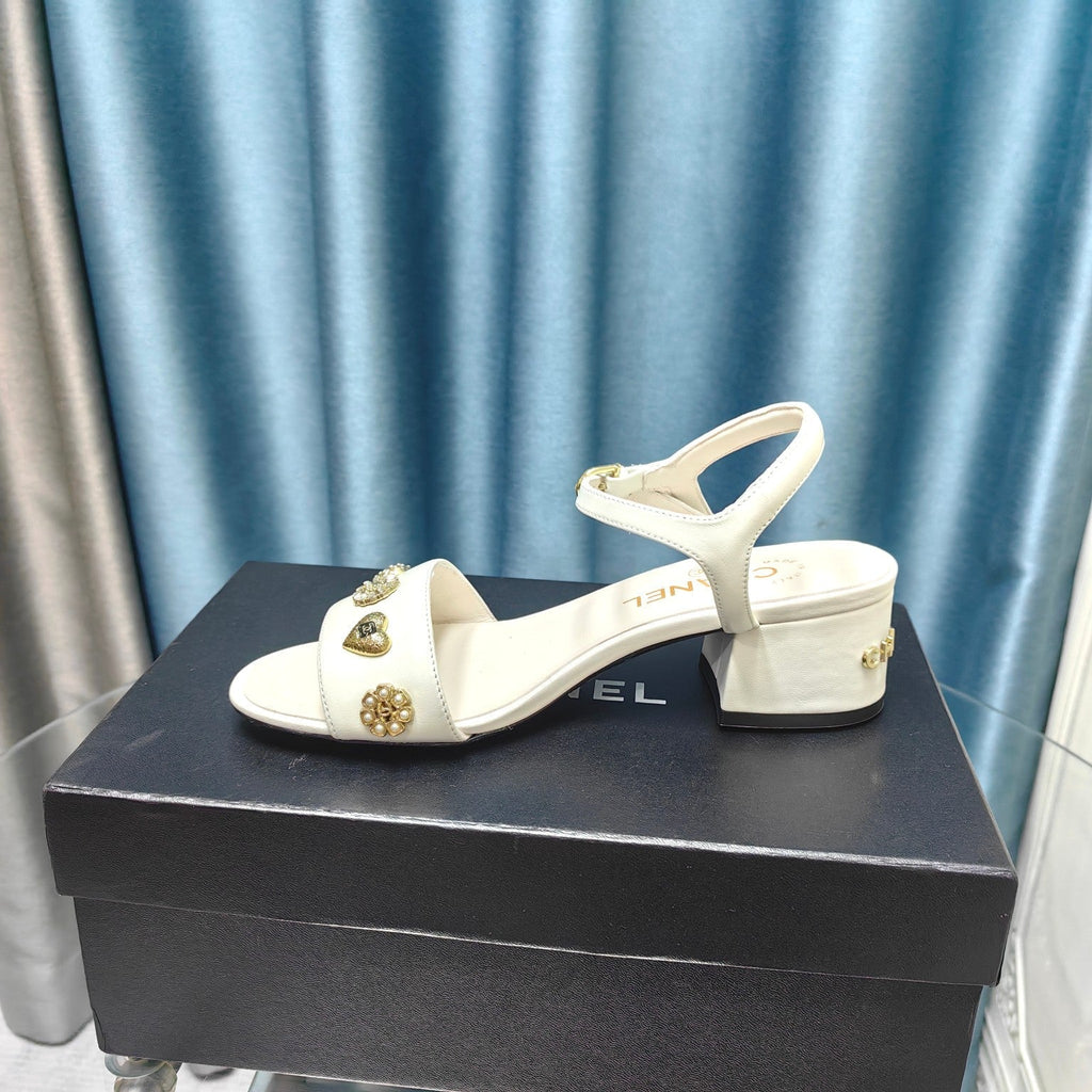 Chanel 2026 Double C Chunky Heel Sandal Lambskin 711130