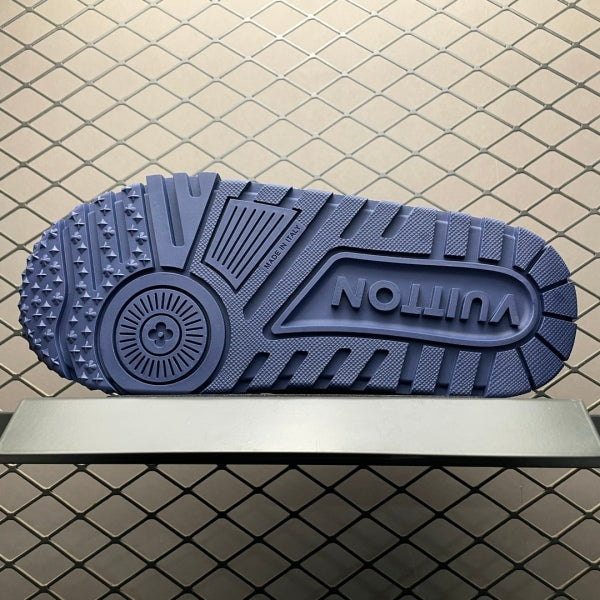 L X V  TRAINER 2023Show style Sneakers