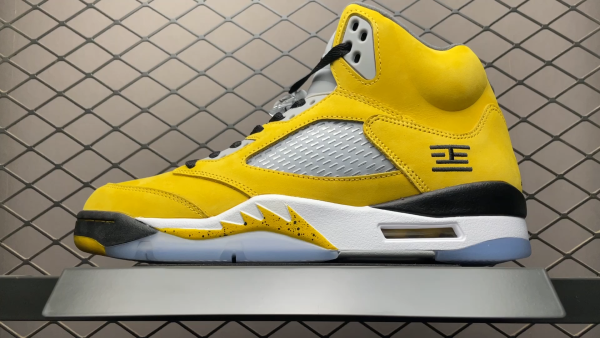 JRD5 Retro TOKYO 2025